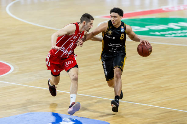 但仍有许多 但仍有许多